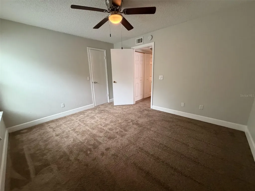 4518 Commander Drive Orlando FL 32822