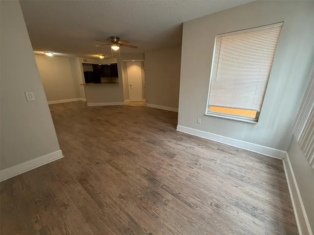 4518 Commander Drive Orlando FL 32822
