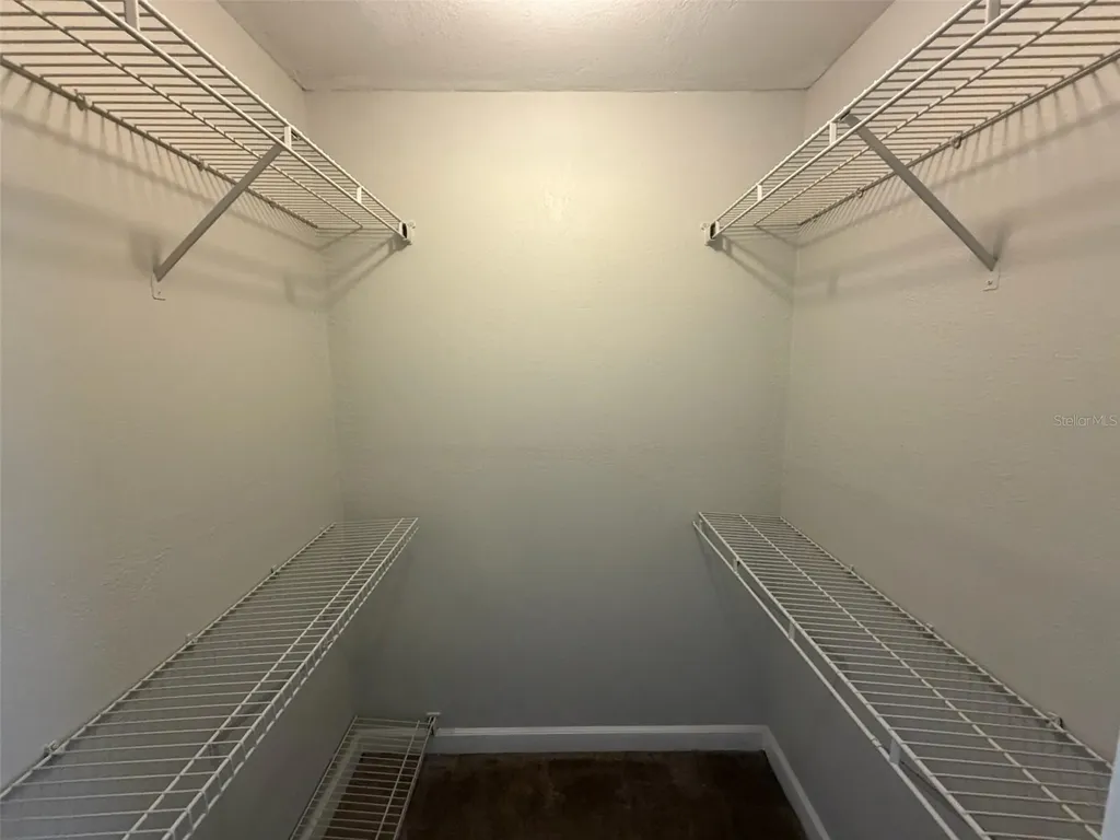 4518 Commander Drive Orlando FL 32822