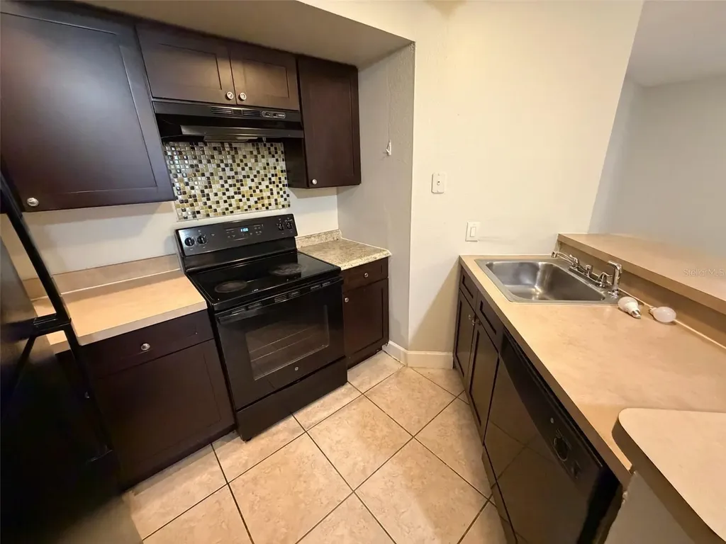 4518 Commander Drive Orlando FL 32822
