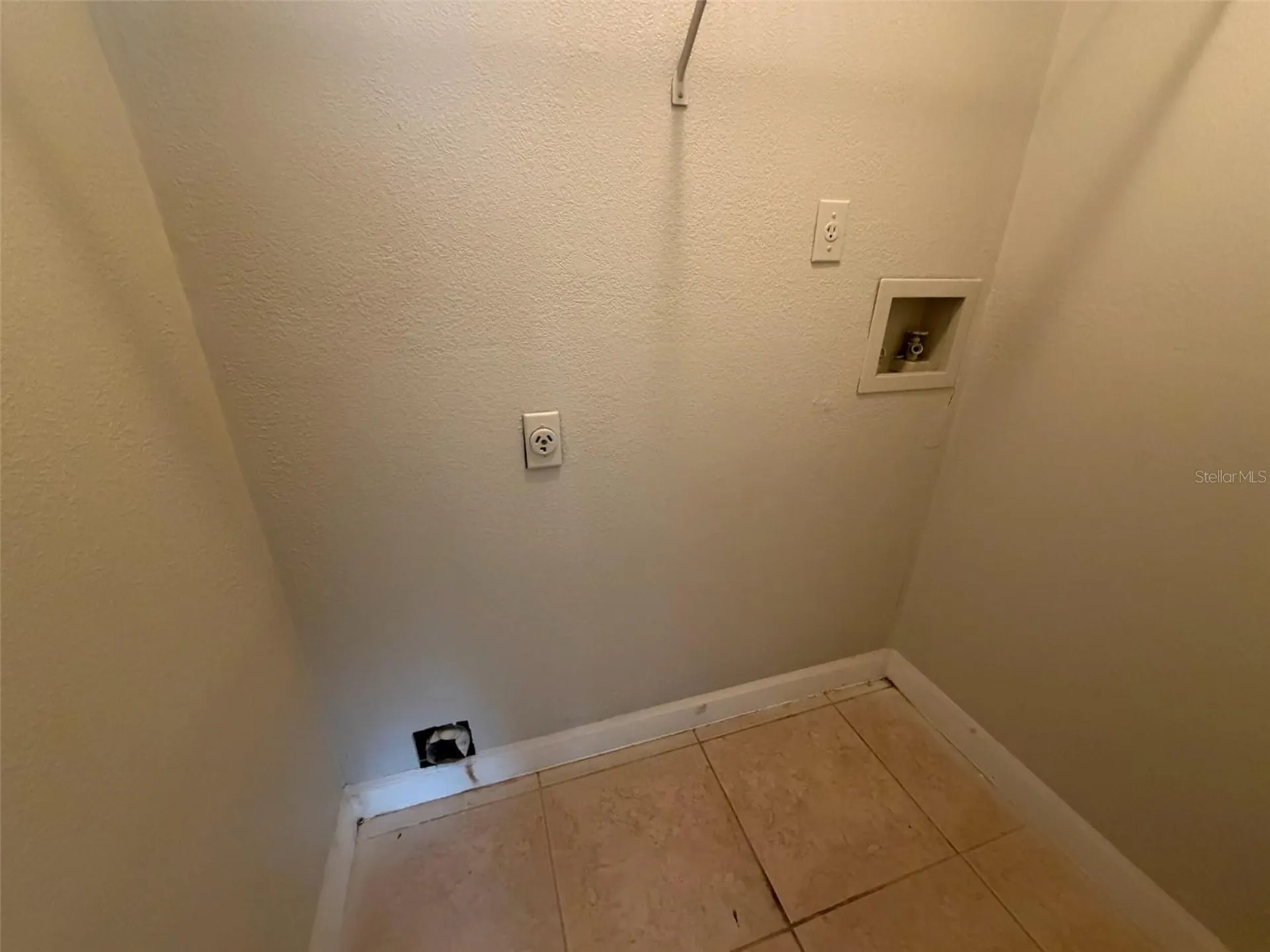 4518 Commander Drive Orlando FL 32822