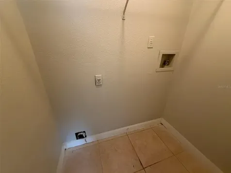 4518 Commander Drive Orlando FL 32822