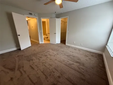 4518 Commander Drive Orlando FL 32822