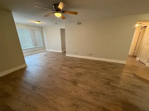 4518 Commander Drive Orlando FL 32822