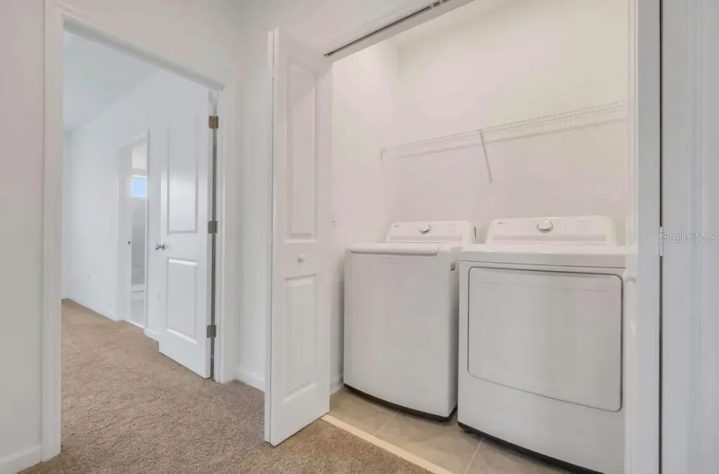 2550 Skyline Loop Kissimmee FL 34758