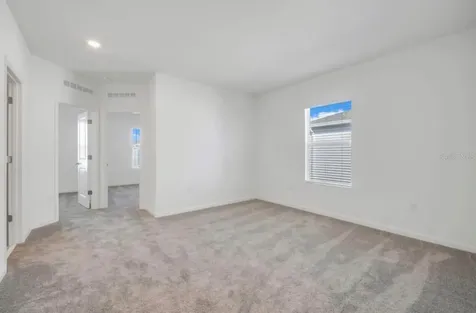 2550 Skyline Loop Kissimmee FL 34758