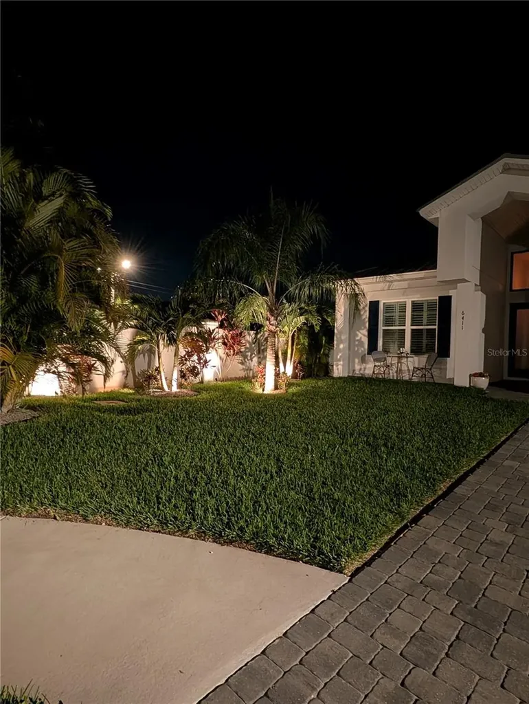 6411 Coquina Island Cove Apollo Beach FL 33572