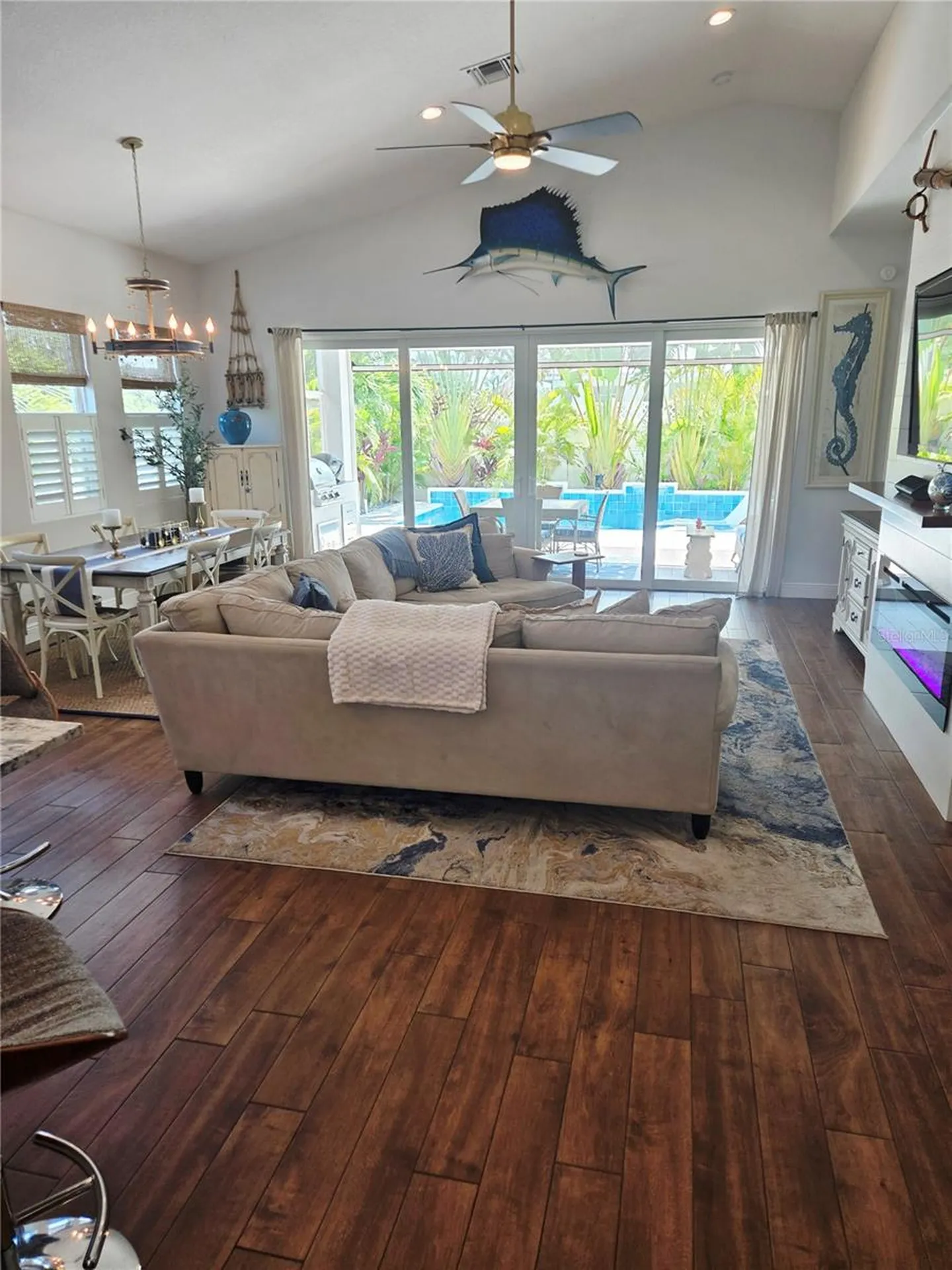 6411 Coquina Island Cove Apollo Beach FL 33572