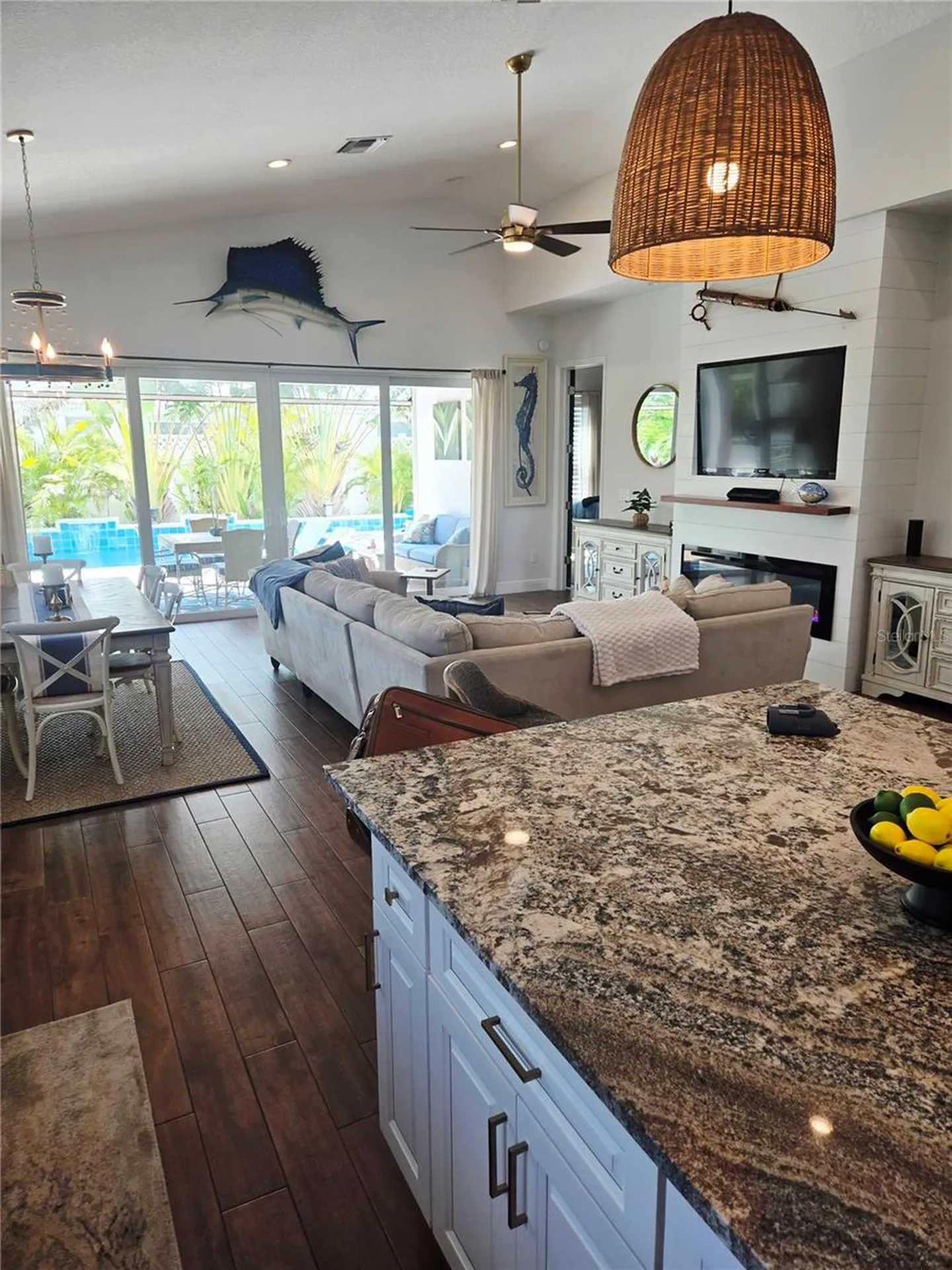 6411 Coquina Island Cove Apollo Beach FL 33572