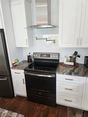 6411 Coquina Island Cove Apollo Beach FL 33572