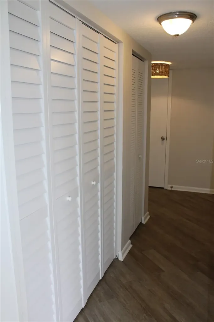 6077 Bahia Del Mar Boulevard St Petersburg FL 33715