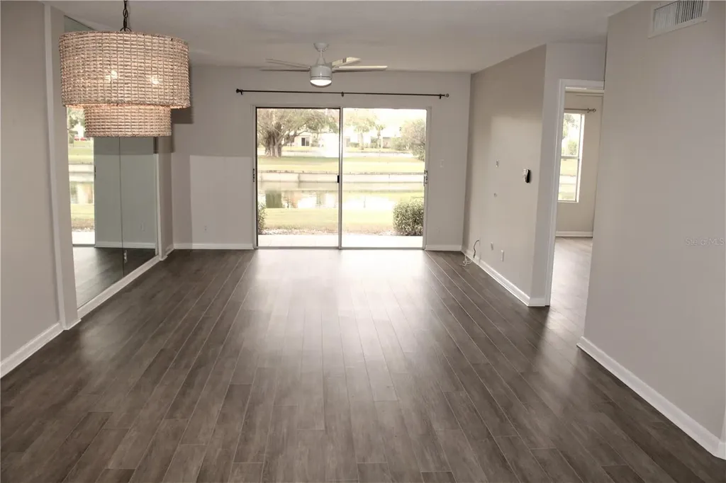 6077 Bahia Del Mar Boulevard St Petersburg FL 33715