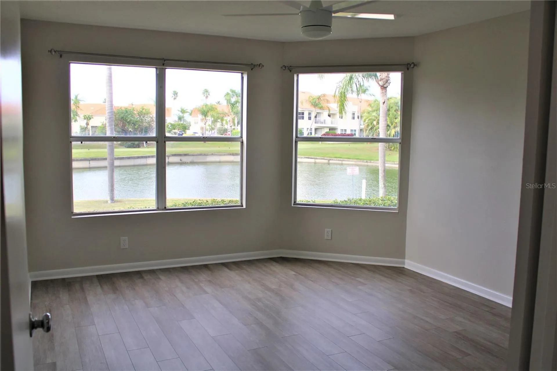 6077 Bahia Del Mar Boulevard St Petersburg FL 33715