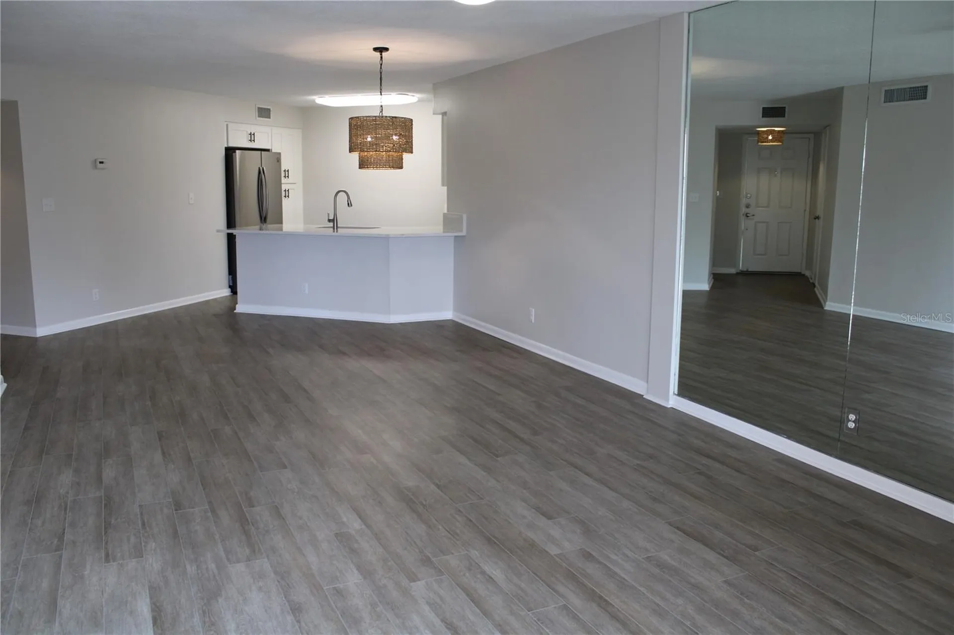 6077 Bahia Del Mar Boulevard St Petersburg FL 33715
