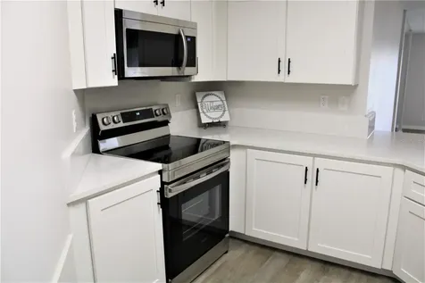 6077 Bahia Del Mar Boulevard St Petersburg FL 33715
