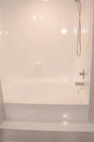 6077 Bahia Del Mar Boulevard St Petersburg FL 33715
