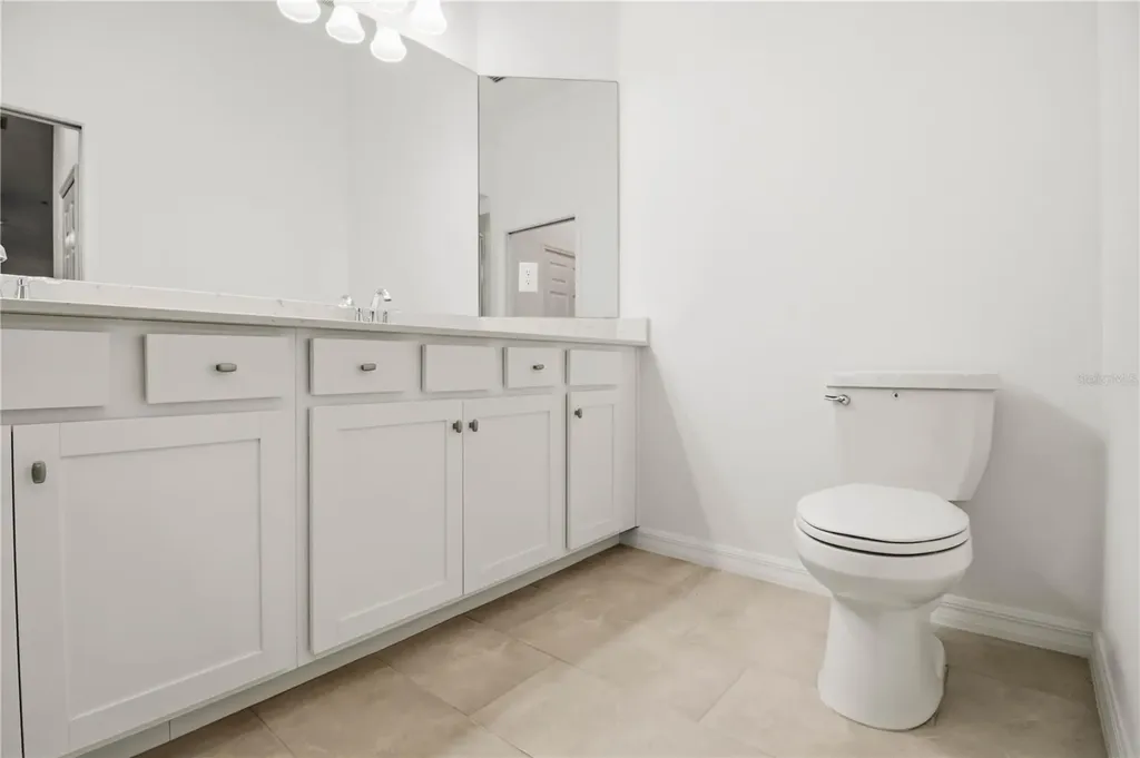 5695 Palmer Circle Bradenton FL 34211