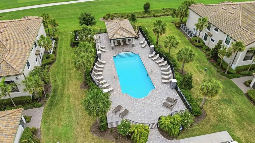 5695 Palmer Circle Bradenton FL 34211