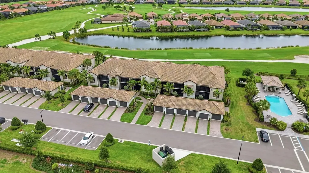 5695 Palmer Circle Bradenton FL 34211