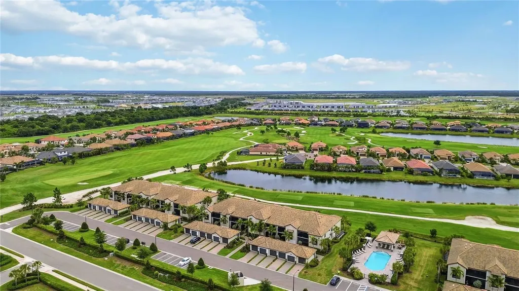 5695 Palmer Circle Bradenton FL 34211