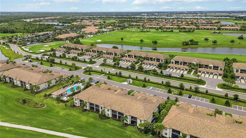 5695 Palmer Circle Bradenton FL 34211