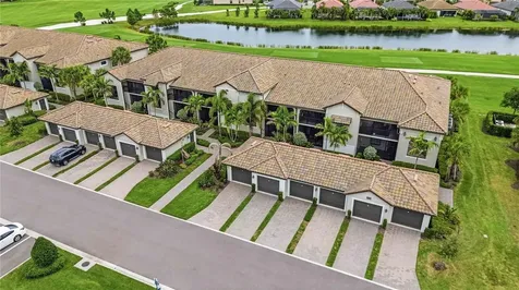 5695 Palmer Circle Bradenton FL 34211