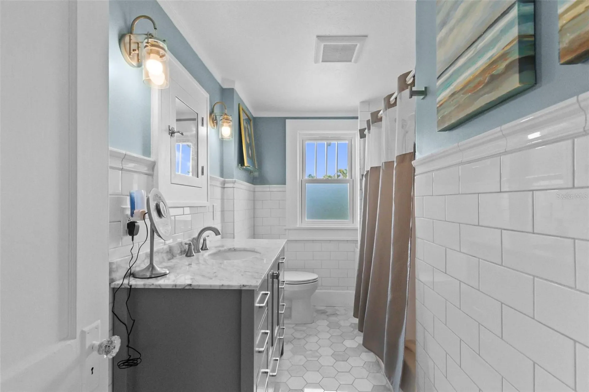 215 9th Avenue NE St Petersburg FL 33701