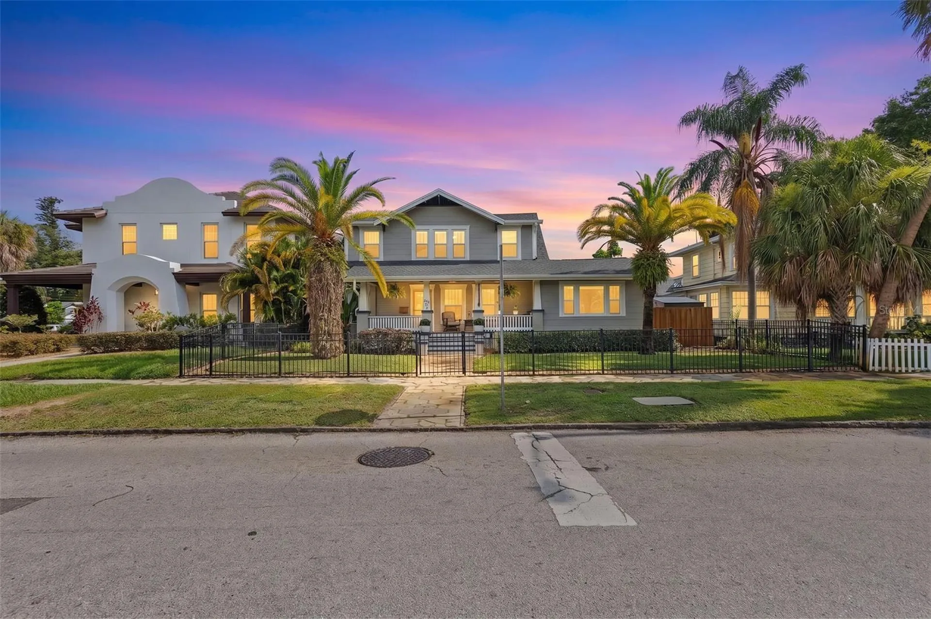 215 9th Avenue NE St Petersburg FL 33701