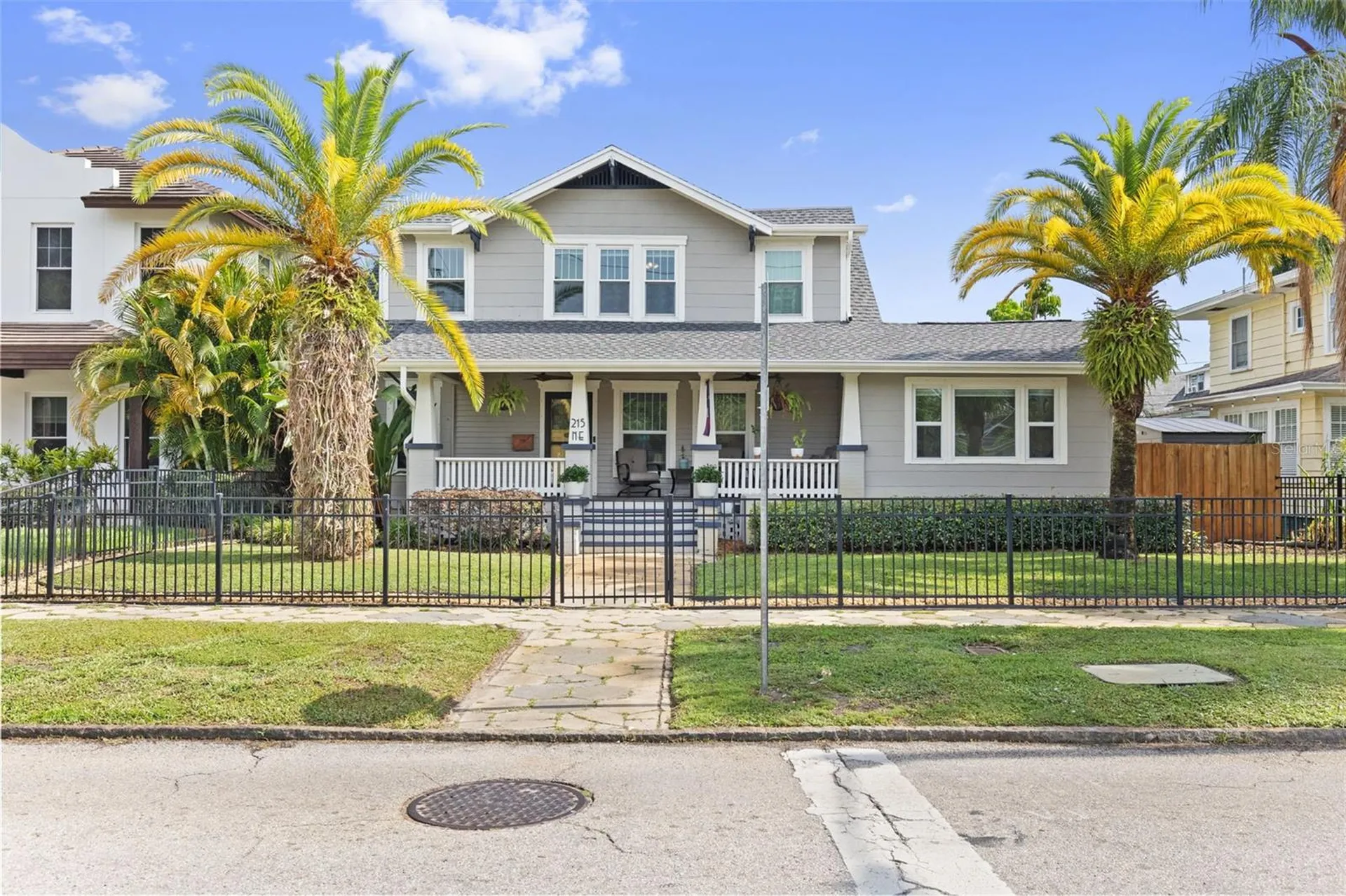 215 9th Avenue NE St Petersburg FL 33701