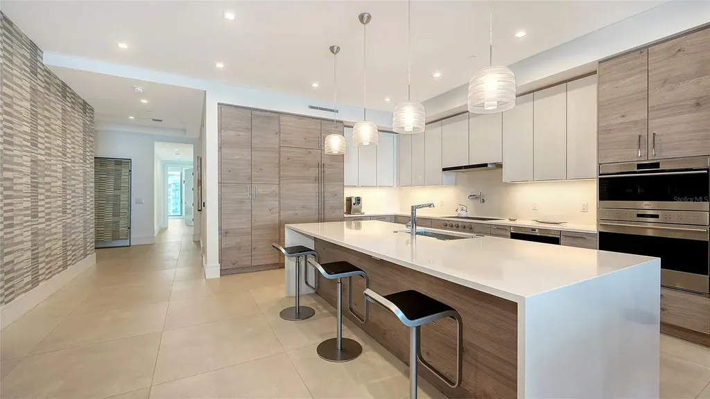 401 Quay Sarasota FL 34236