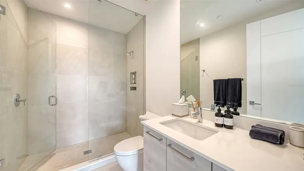 401 Quay Sarasota FL 34236