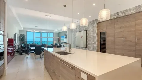 401 Quay Sarasota FL 34236