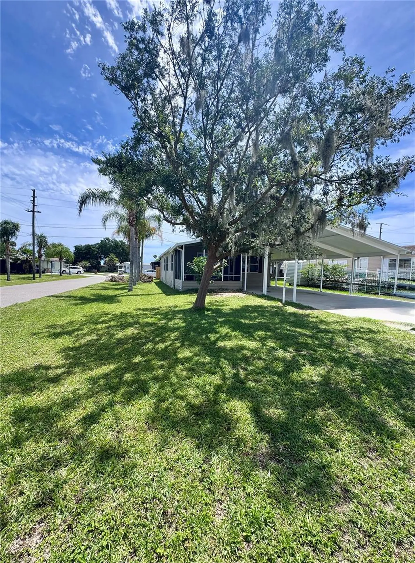 4385 Maple Avenue Edgewater FL 32141