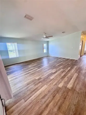4385 Maple Avenue Edgewater FL 32141