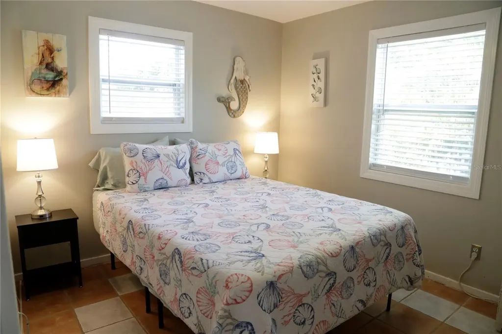 1999 N Betty Lane Clearwater FL 33755