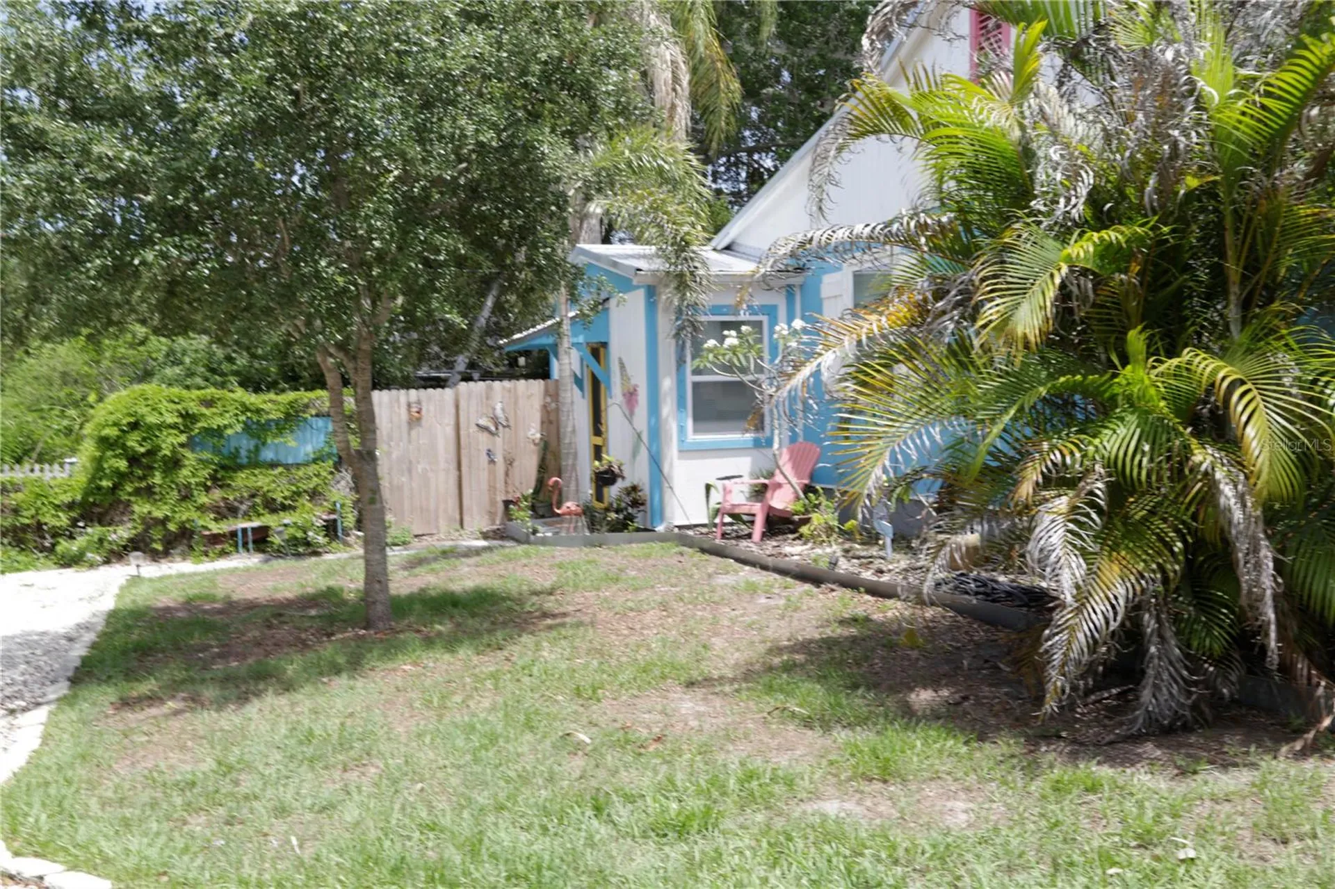 1999 N Betty Lane Clearwater FL 33755