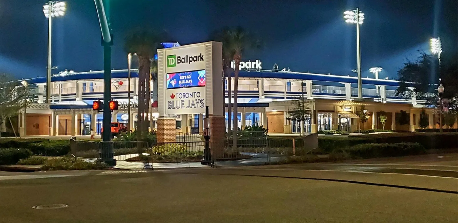 1999 N Betty Lane Clearwater FL 33755