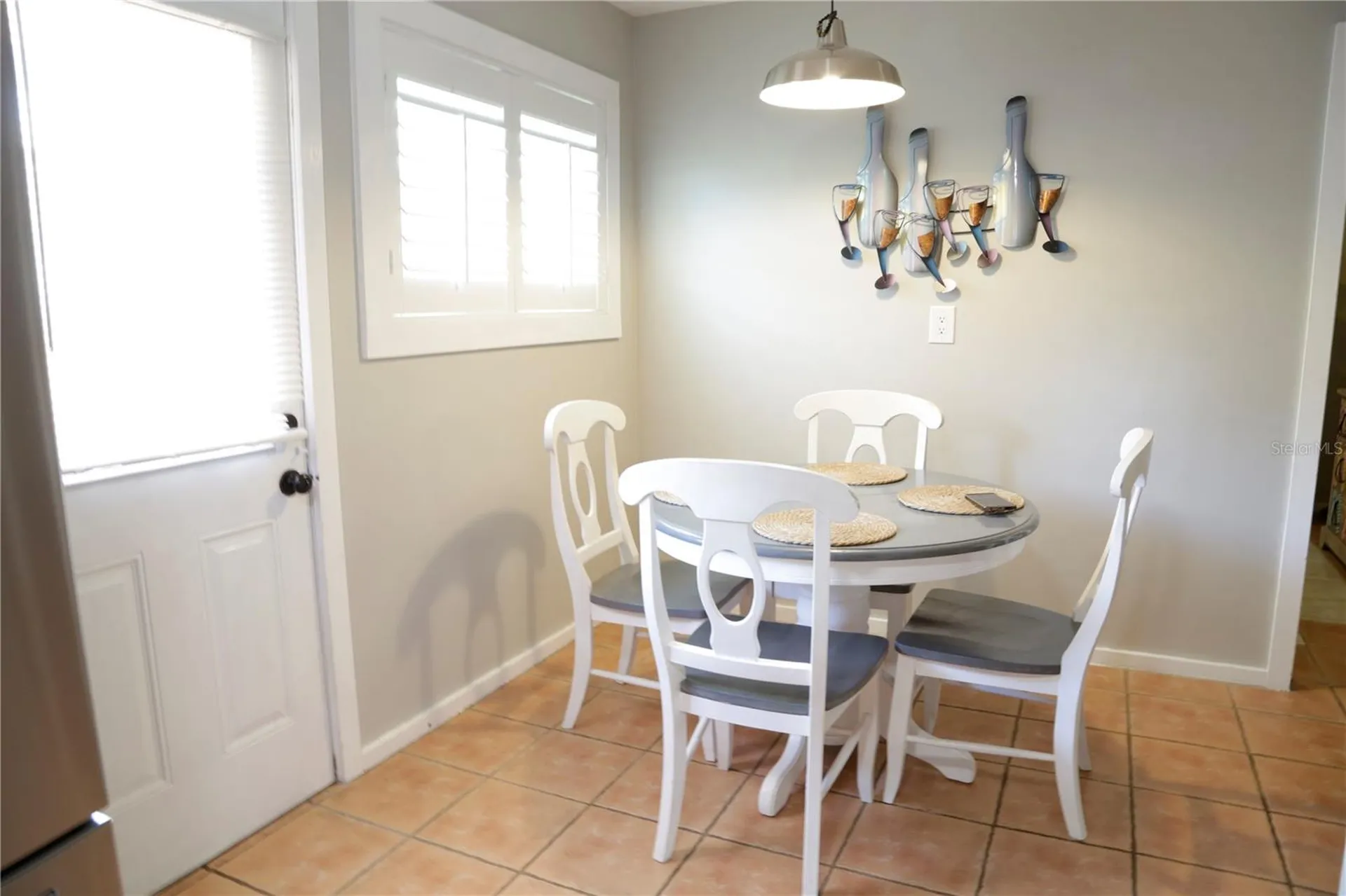 1999 N Betty Lane Clearwater FL 33755