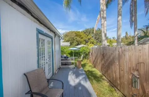 1999 N Betty Lane Clearwater FL 33755