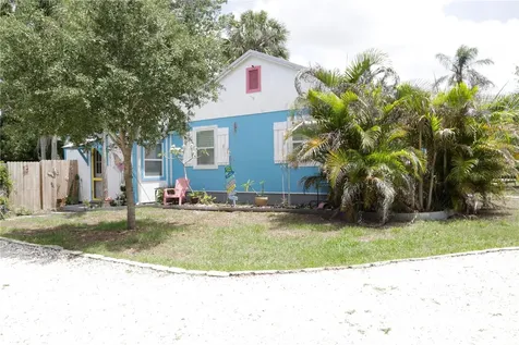 1999 N Betty Lane Clearwater FL 33755