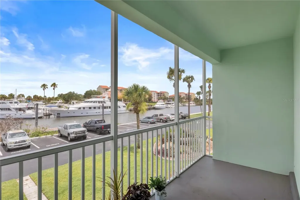 715 S Beach Street Daytona Beach FL 32114