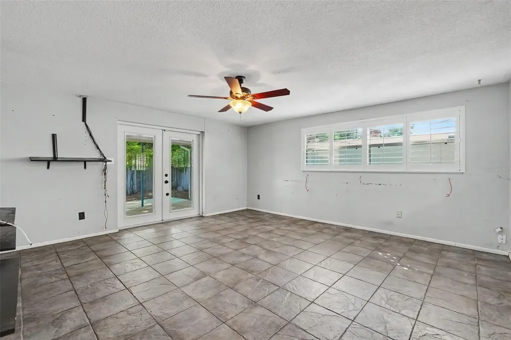 986 Lexington Drive Dunedin FL 34698