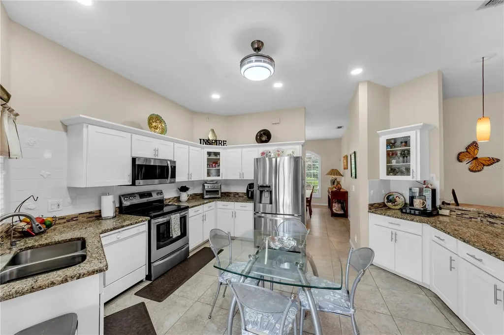 7816 Marigold Avenue Tampa FL 33614