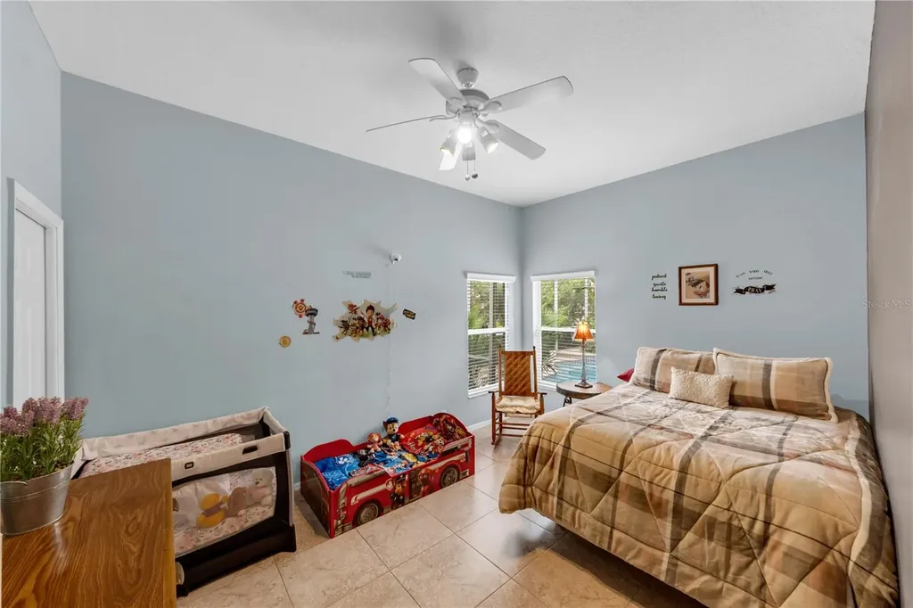 7816 Marigold Avenue Tampa FL 33614