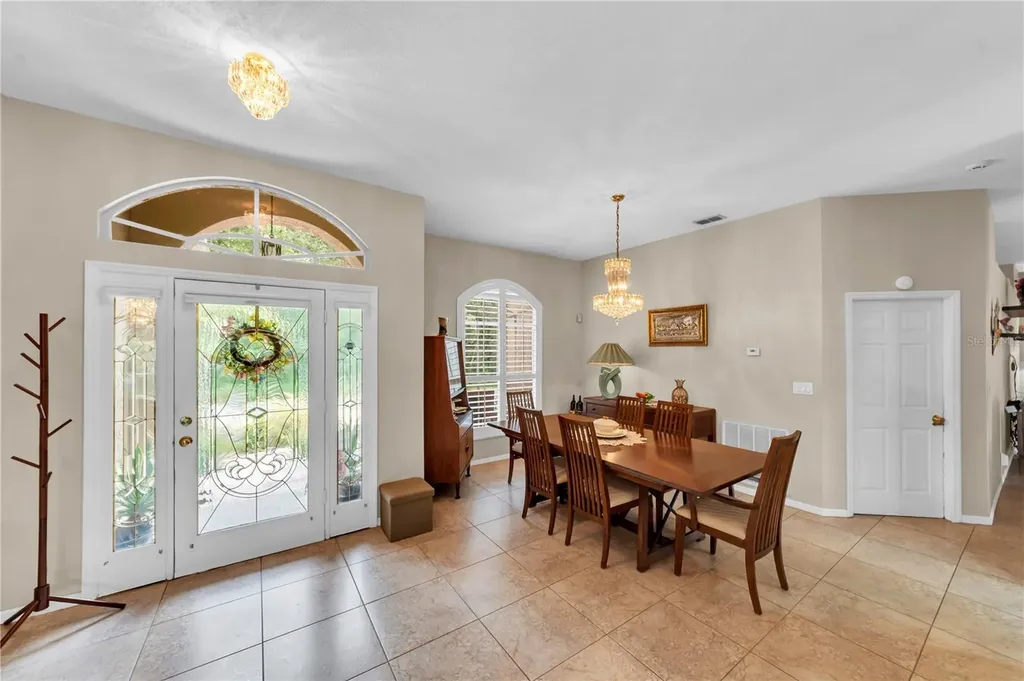 7816 Marigold Avenue Tampa FL 33614