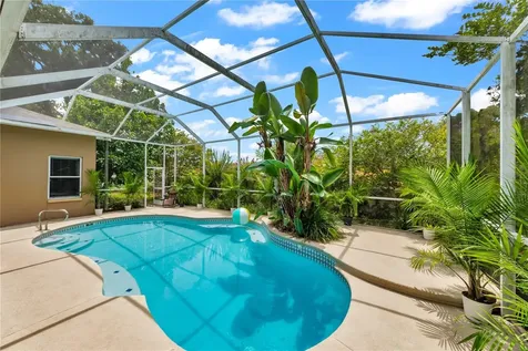 7816 Marigold Avenue Tampa FL 33614