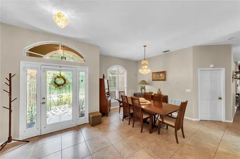 7816 Marigold Avenue Tampa FL 33614