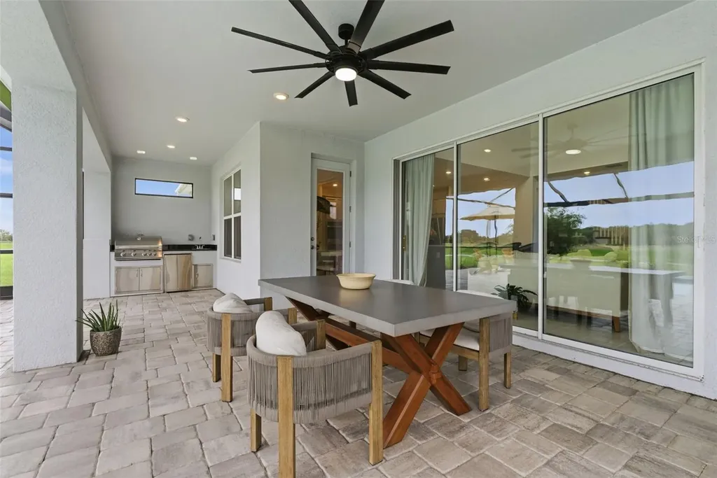 33774 Castaway Loop Wesley Chapel FL 33543
