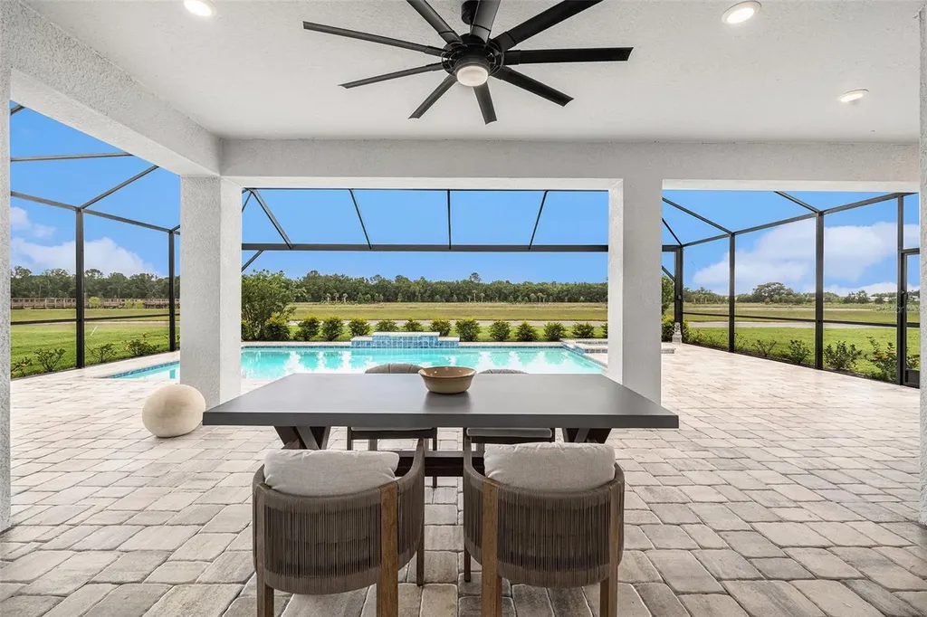 33774 Castaway Loop Wesley Chapel FL 33543
