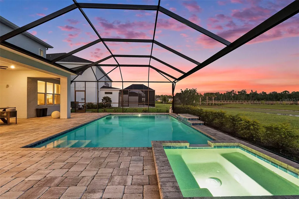 33774 Castaway Loop Wesley Chapel FL 33543